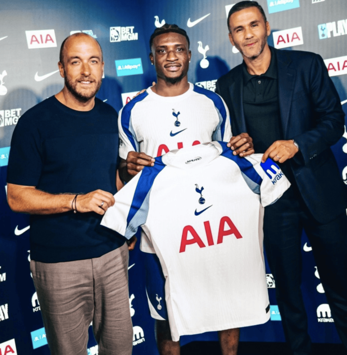 法网转会风云：热刺盯上锋线强援，库里或成交易筹码的简单介绍